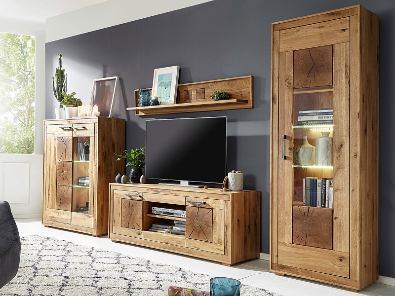 Wohnwand Eiche massiv Waldeiche bestehend aus Highboard Glasvitrine TV Schrank und Bücherregal hergestellt aus Wildeiche massiv 