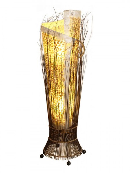 Stehlampe „Yuni“ mit Capizscheiben gestaltet, Höhe 150 cm